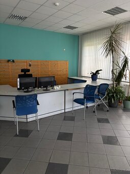 Kancelářský nábytek - 2