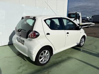 Toyota Aygo 1.0, 50kW, Klima - 2