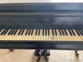 klavír, vídeňský výrobce - 2
