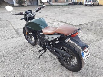 UM Renegate Scrabler Classic 125 - 2