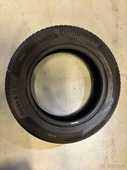 Zimní pneumatiky 215/65R17 99V - 2