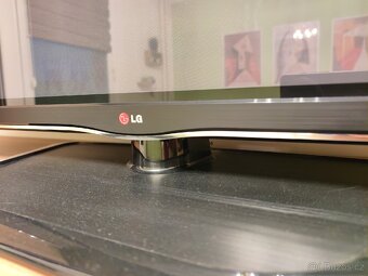 50 palců PH670S LG PENTOUCH PLAZMOVÁ TV, FULL HD - 2