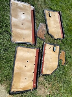 Tatra 613 výplně dveří - 2