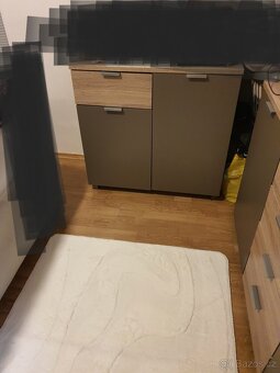 Prodám 2 komody - 2