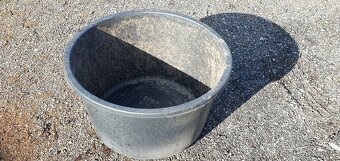 Prodej kvetinaču - 2