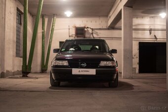 Opel Astra1.6i CABRIO BERTONE-- Praha 21tkm najeto top stav - 2