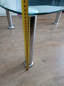 Skleněný konferenční stolek - 2