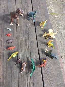 dinosauři / dinosaurus - 2