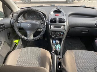 Peugeot 206 - 2