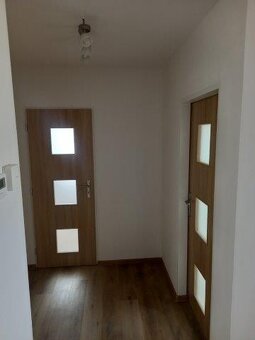 Pronájem byt Sedlčany 2kk 41m2 podkrovní - 2