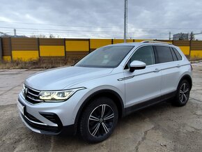 Rezervované Volkswagen Tiguan 2.0 TDI Elegance 4Motion - 2
