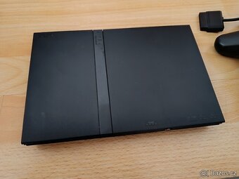 PS2 Slim, ovladač + 6 her / PlayStation 2 - 2