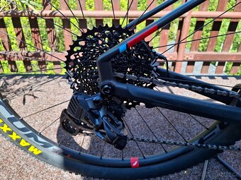 Mondraker podium - 2
