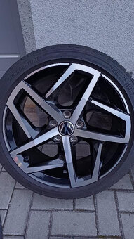 ALU KOLA VW DALLAS GOLF 8 7,5x18 ET51 5x112 PIRELLI225x40x18 - 2