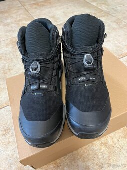 Outdoorové boty Adidas Terrex - 2