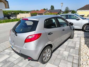 Mazda 2 1.3i Klima Model 2009 - 2