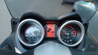 Skútr Yamaha X-MAX 125 ABS - 2