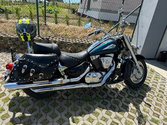 Suzuki VL 1500 Intruder - 2