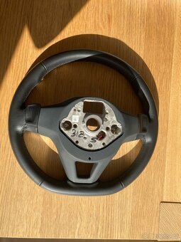Prodám multifunkční volant 3G0419089 pro VW - 2