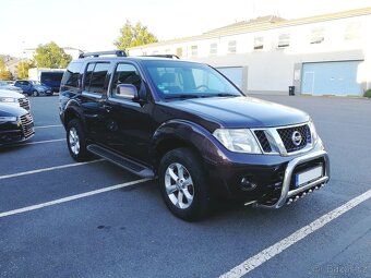 Nissan Pathfinder 2.5 dCi 140kW Navigace-kamera-TZ-7 míst - 2