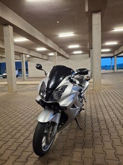 Honda vfr 800 2005 - 2