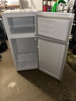 Lednička s mrazákem BEKO - 2