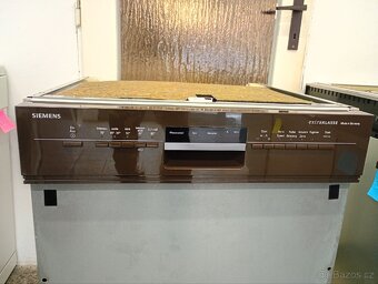 Myčka nádobí Siemens (Bosch) vestavná - 2