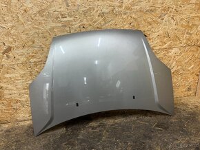 PŘEDNÍ KAPOTA FORD FIESTA - 2