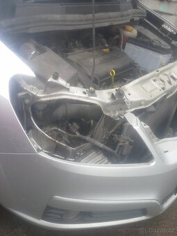 Opel Zafiara B 1.8 103kw Z18XER - díly z vozu - 2