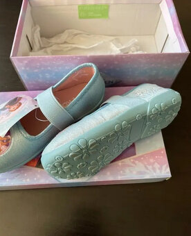 papuče, bačkory Anna a Elsa nové vel 27 - 2