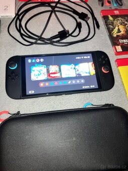 Nintendo switch 2 + originalni pouzdro + hry - 2