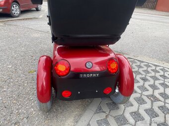 Elektrická tříkolka pro seniory, invalidní skútr - 2