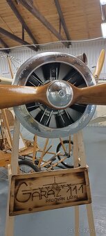 Dekorační letecký motor - 2