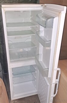 Kombinovaná lednice Beko - 2