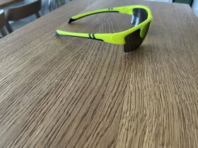 Prodám nové cyklistické sluneční bryle R2 detske - 2