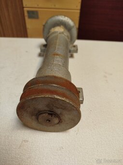 Hřídel na cirkulárku. - 2