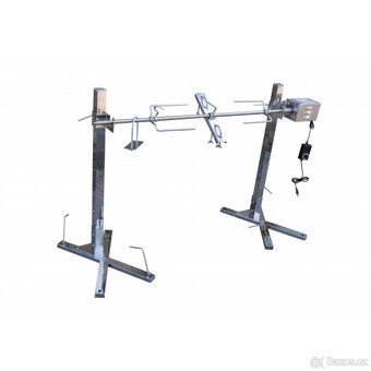 Rotační gril  s motorem a stojanem - 2