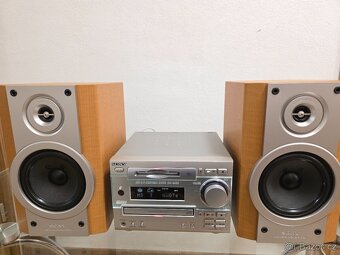 Sony Mini Hi-Fi DHC-MD333 - 2