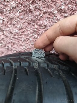 Plechový disk s pneu - 2