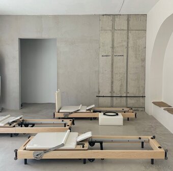 Pilates reformer - 2