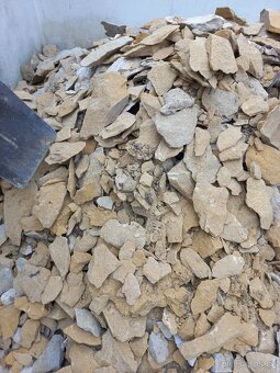 Kamenné odseky, suť - 2