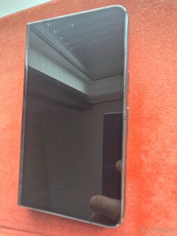 Google Pixel Fold 12GB/256GB černý - 2