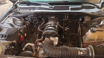 DODGE MAGNUM RT 5,7 V8 HEMI AWD - 2