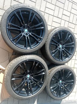 Stav nových 20" ORIGINAL BMW M5 styl 706 r.v. 2018 - 2