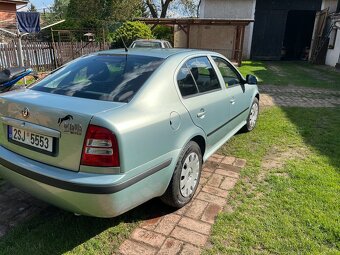 Škoda Octavia 1.6 Tour Liftback - 2