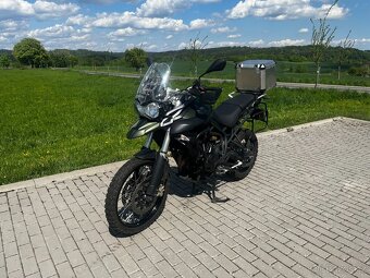 Triumph Tiger 800 XC - 2