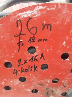PRODLUŽOVÁK 380 V. 26m. čtyřžíla. Koncovky 16tky - 2
