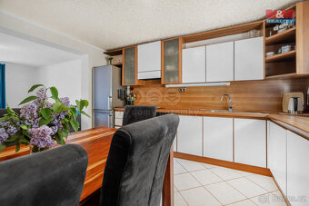 Prodej dvougeneračního rodinného domu, 190 m², Vaňov - 2