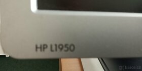Prodám LCD 19 " monitor HP L1950 - 2