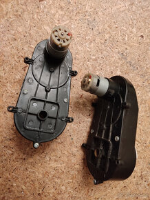2ks Elektromotor RS390 s ozubenou převodovkou, 12V, 20tis RP - 2